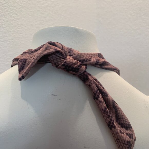 No Boundaries animal print halter dress size L juniors - Picture 5 of 9